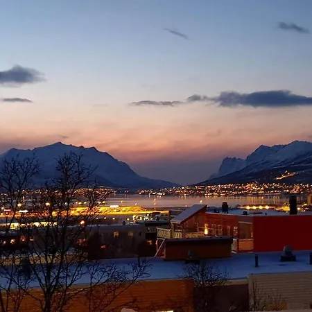 60 Sqm A - Free Parking! Tromso